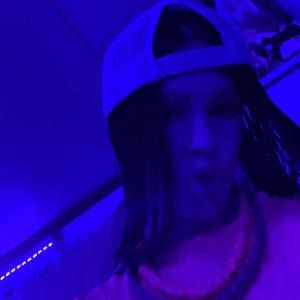 Meet your Posher, Haliey